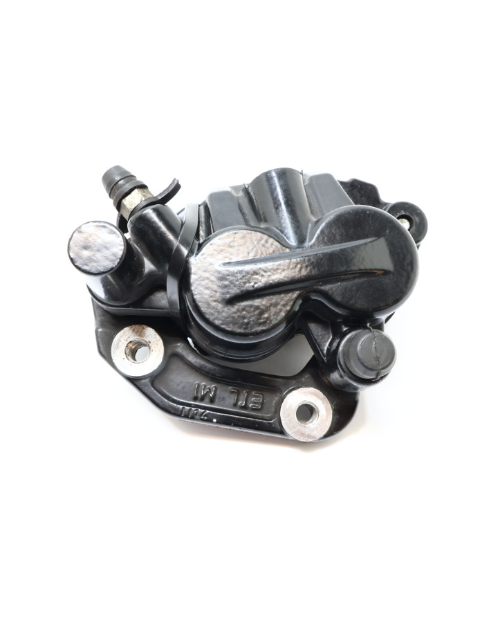 Harley-Davidson Street 750, bromsok fram