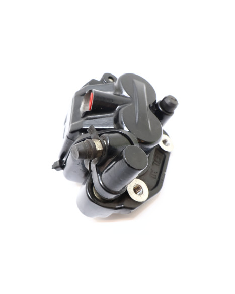 Harley-Davidson Street 750, bromsok fram