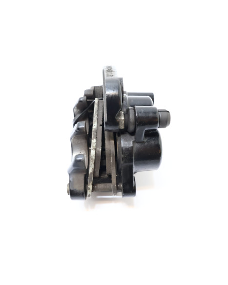 Harley-Davidson Street 750, bromsok fram