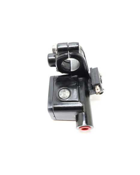 Harley-Davidson Street 750, bromscylinder fram