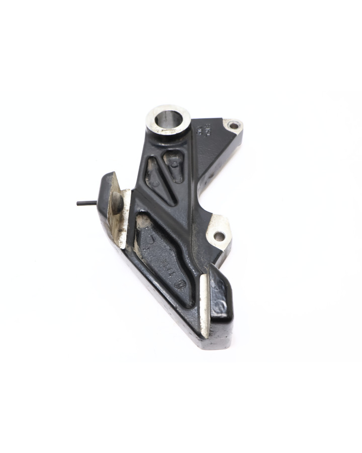 Harley-Davidson Street 750, bromsokshållare bak