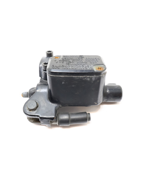 Yamaha Slider, bromscylinder fram