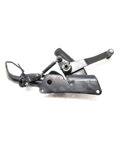 Harley-Davidson Street 750, fotpinne/sidostöd vänster komplett