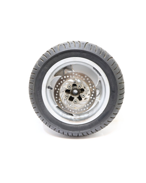 Kymco Grand Dink 250, bakhjul