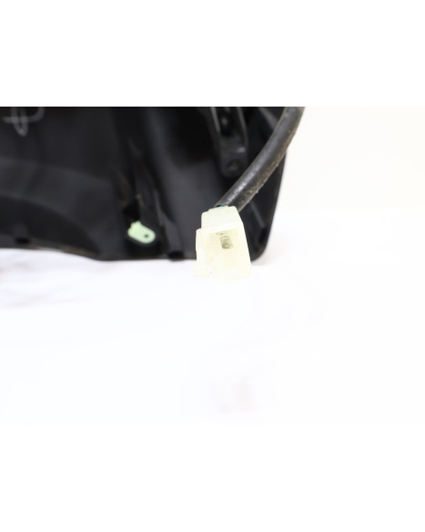 Puegeot Kisbee, frontkåpa komplett