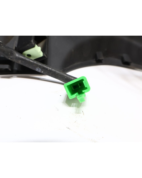 Puegeot Kisbee, frontkåpa komplett