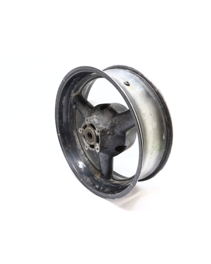 Suzuki GSX-R750, bakfälg