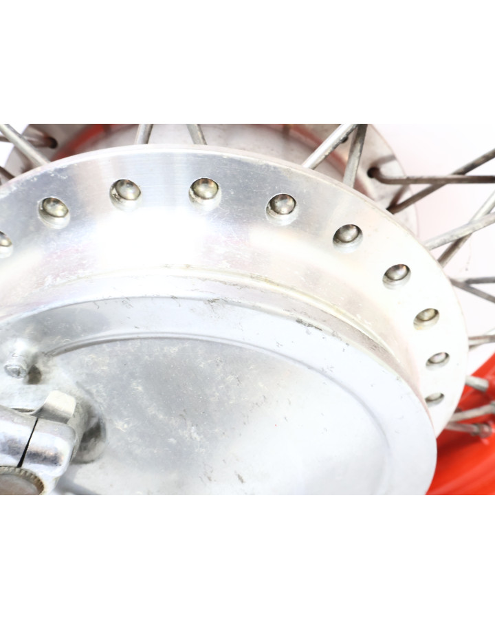 Honda VT600 Shadow, bakfälg