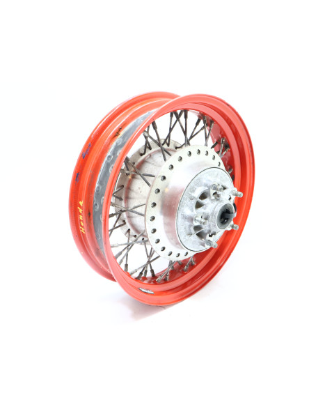 Honda VT600 Shadow, bakfälg