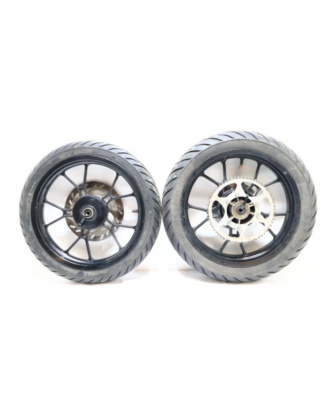 Rieju MRT, hjulsats SM