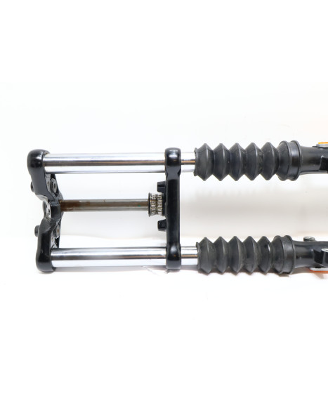 Harley-Davidson Street 750, framgaffel