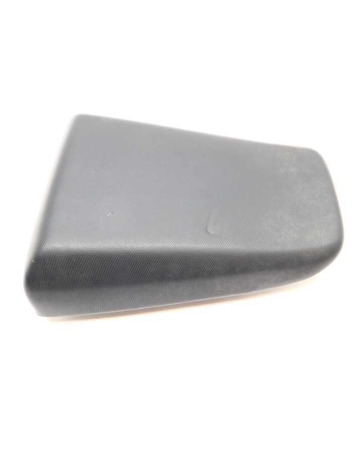 Suzuki SV650, passagerarsadel