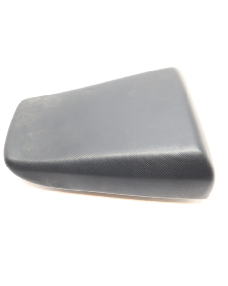 Suzuki SV650, passagerarsadel