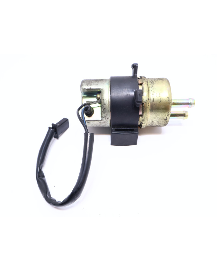 Yamaha XVS 1100 Dragstar, bränslepump