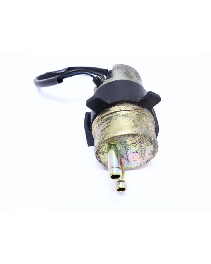 Yamaha XVS 1100 Dragstar, bränslepump