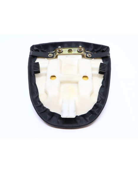 Suzuki GSX-R600, passagerarsadel