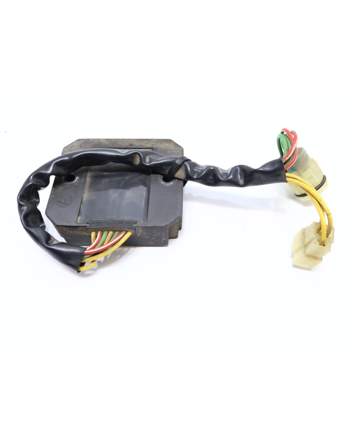 Honda XRV750 Africa Twin, voltregulator