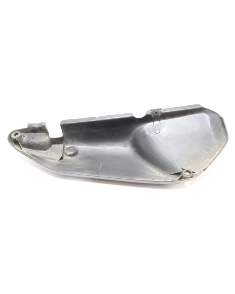 Honda XRV750 Africa Twin, bakre sidokåpa vänster