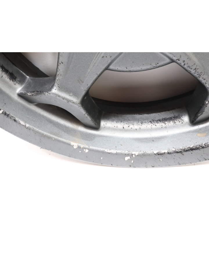 Aprilia SXR 50, bakfälg