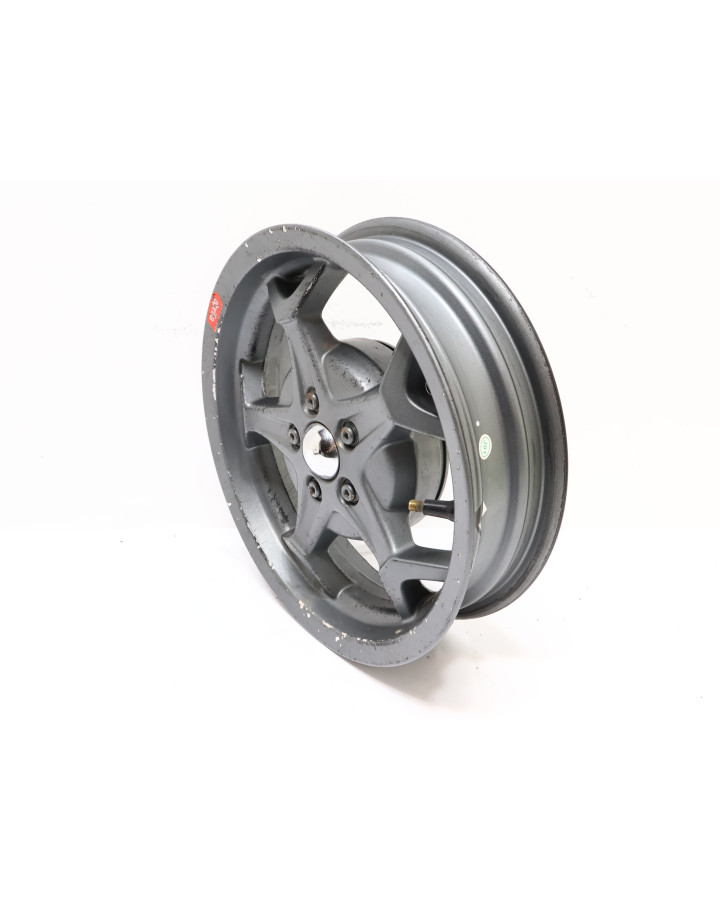 Aprilia SXR 50, bakfälg