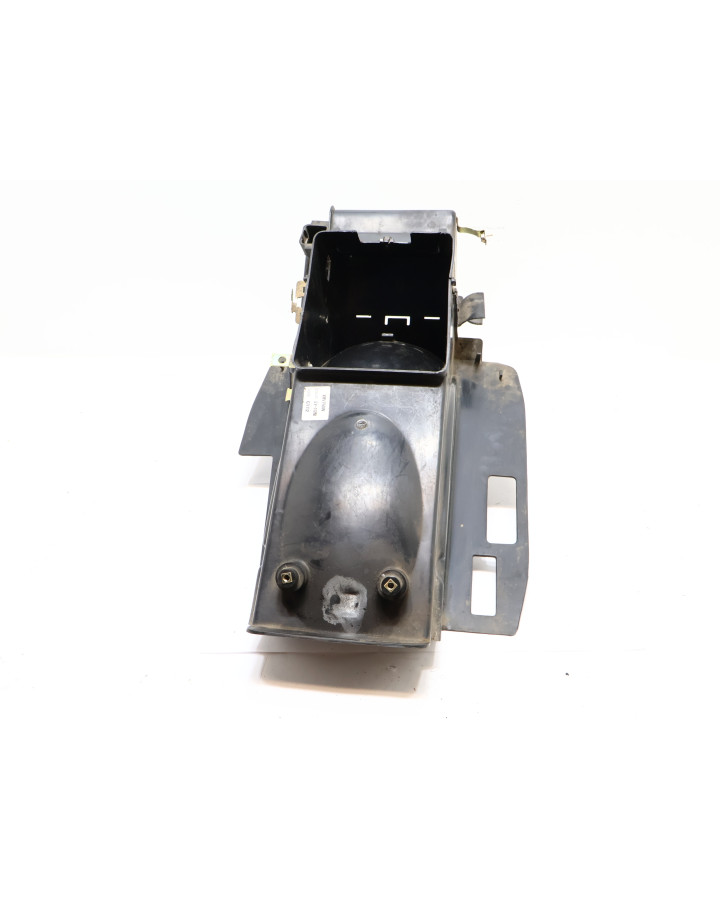 Honda XRV750 Africa twin, batterilåda/inre...