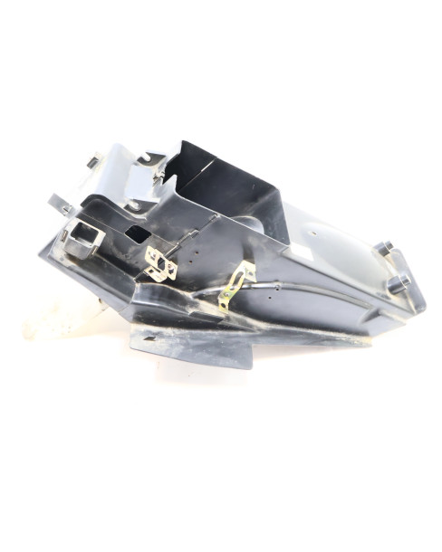 Honda XRV750 Africa twin, batterilåda/inre stänkskärm 2