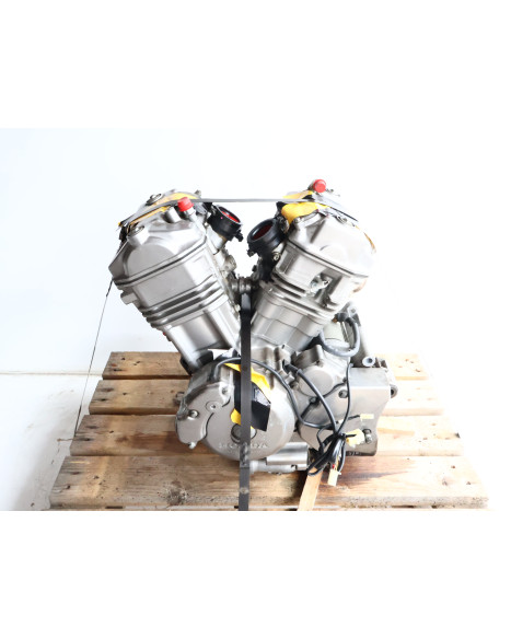 Honda XRV750 Africa Twin, motor