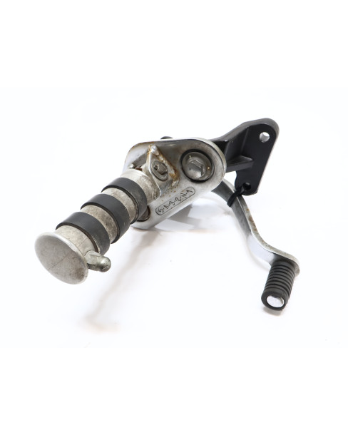 Honda VT750 Shadow, fotpinne vänster komplett 2