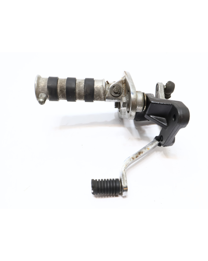 Honda VT750 Shadow, fotpinne vänster komplett