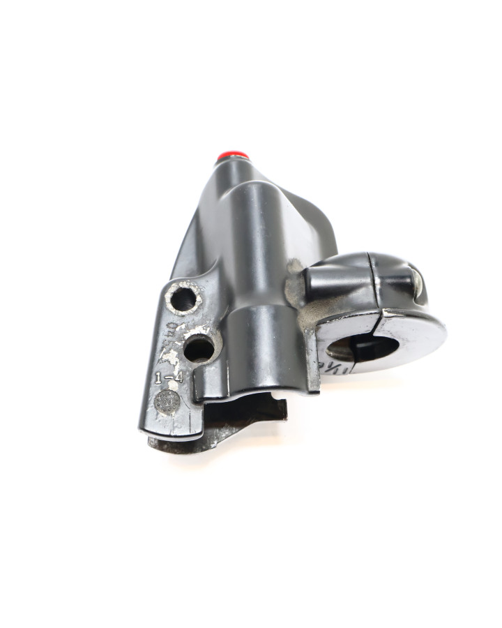 Harley-Davidson Electra Glide, bromscylinder fram