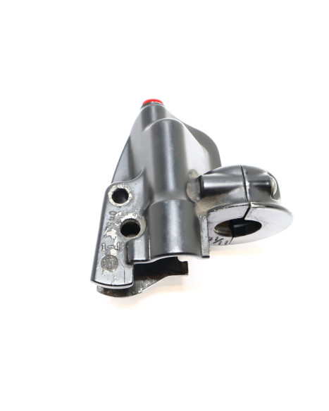 Harley-Davidson Electra Glide, bromscylinder fram