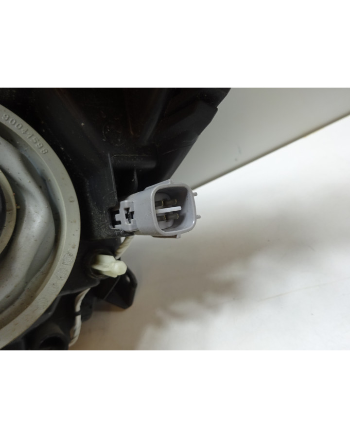 Ligier JS50, framlykta vänster