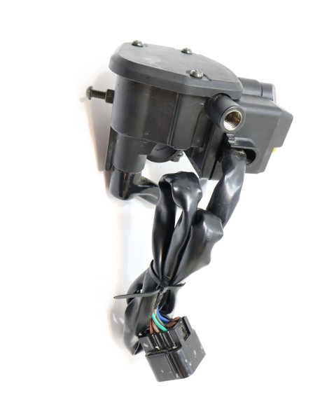 Linhai 500D Promax, omkopplare/tumgas höger