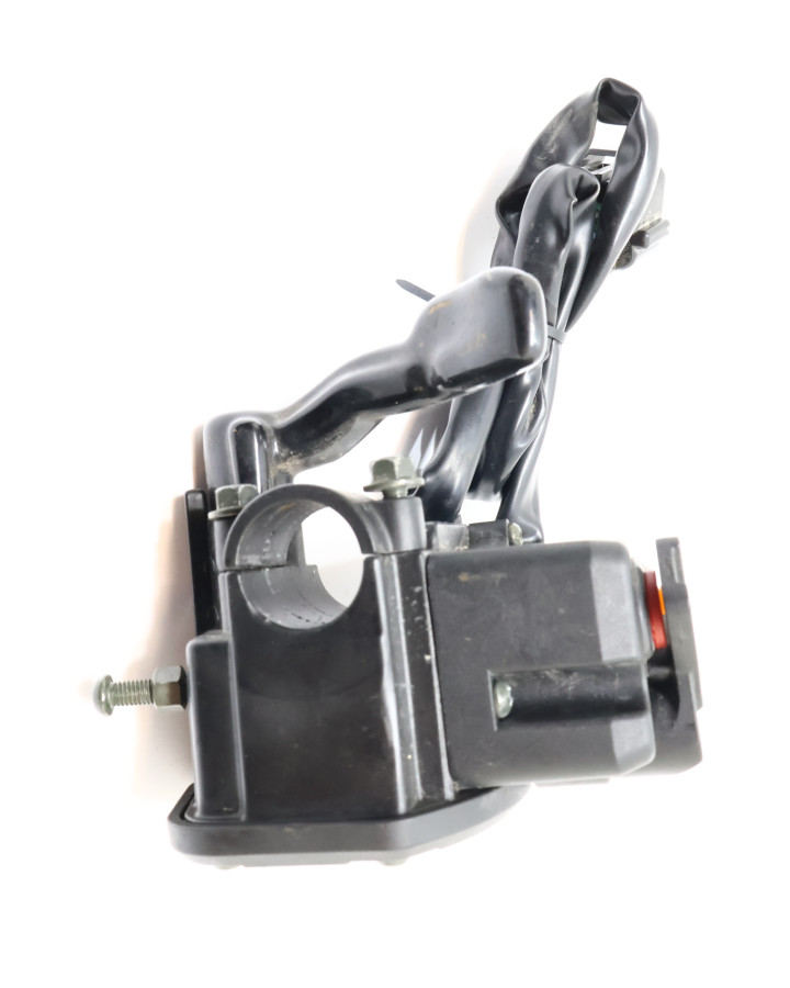 Linhai 500D Promax, omkopplare/tumgas höger