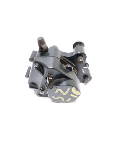 Peugeot Streetzone, bromsok fram