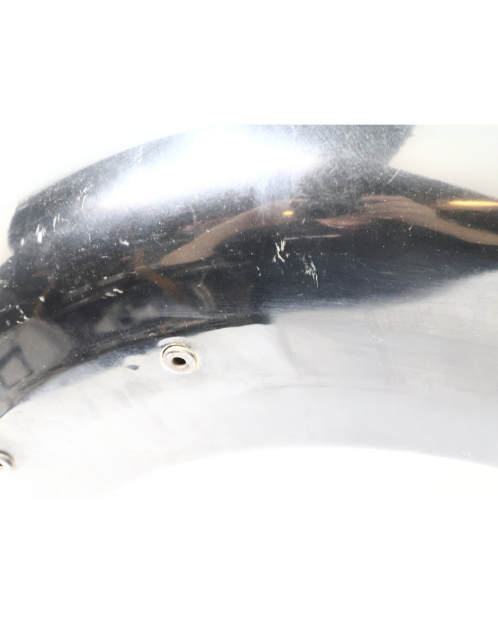 Honda VT750 Shadow, bakskärm