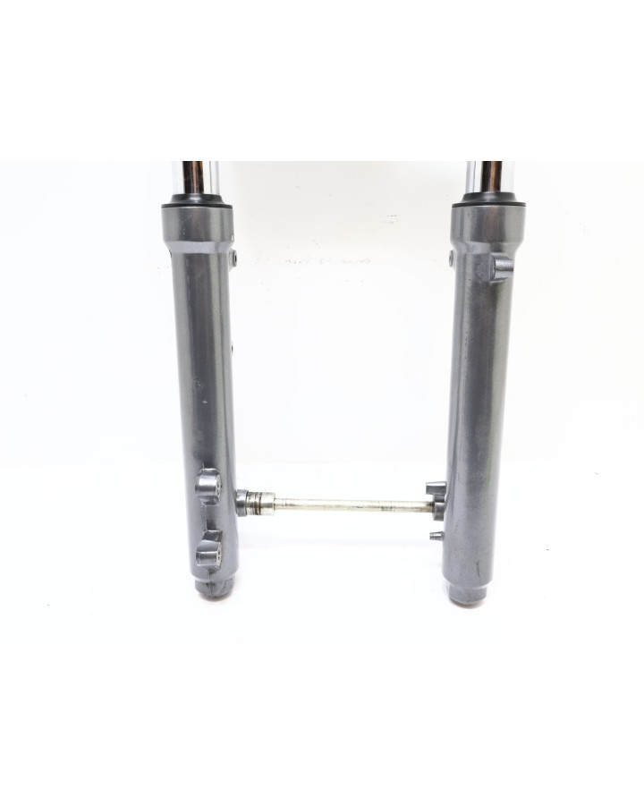 Yamaha Slider, framgaffel