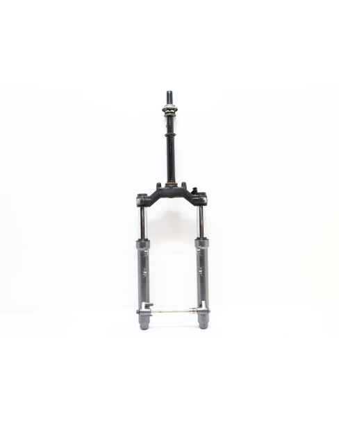 Yamaha Slider, framgaffel 2
