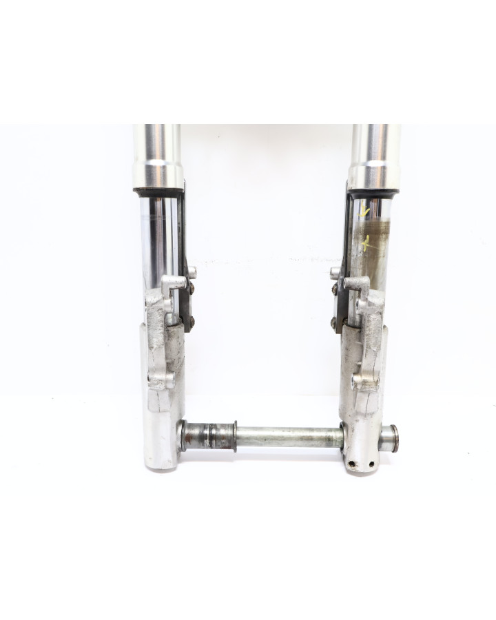 Kawasaki VN1500 Mean Streak, framgaffel