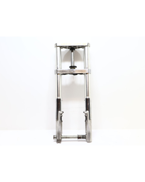 Kawasaki VN1500 Mean Streak, framgaffel