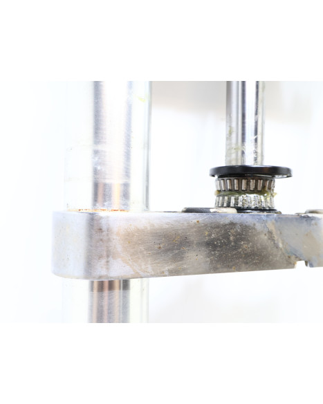 Kawasaki VN1500 Mean Streak, framgaffel