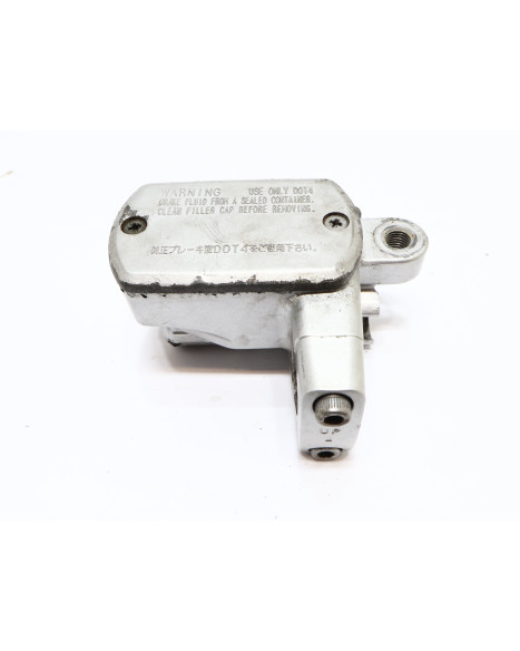 Yamaha XVS 1100 Dragstar, bromscylinder fram