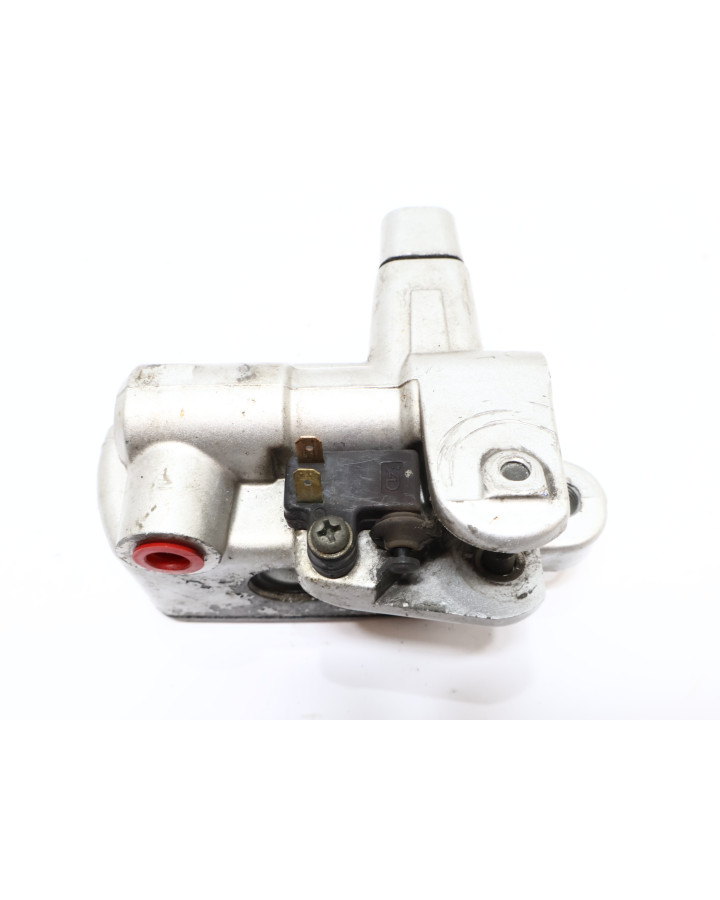 Yamaha XVS 1100 Dragstar, bromscylinder fram