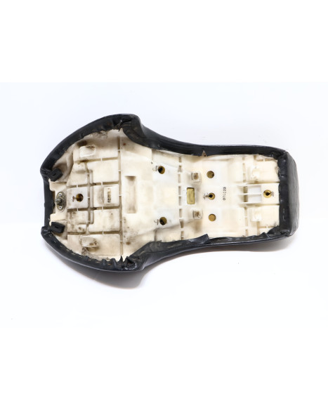 Kawasaki EN 500 Vulcan, sadel