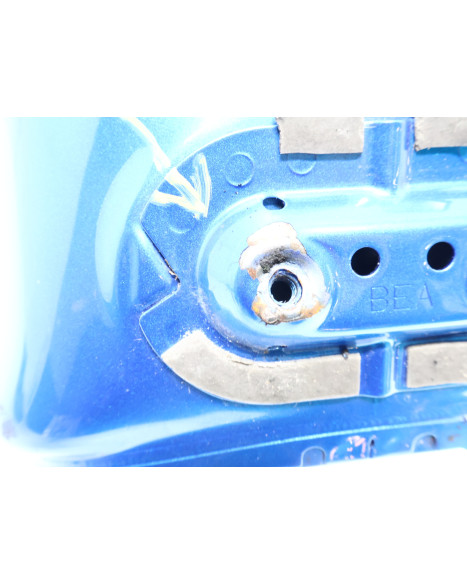 Yamaha XSR900, bränsletank