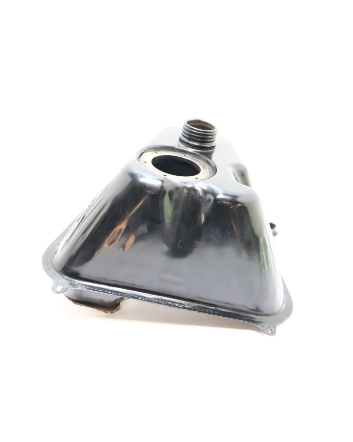 Linhai 500D Promax, bränsletank