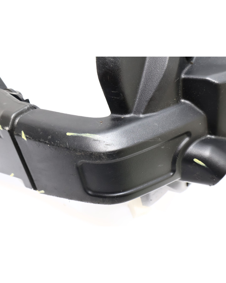 Yamaha MT-09, registreringsskylthållare