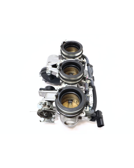 Yamaha MT-09, gasspjäll/insprut