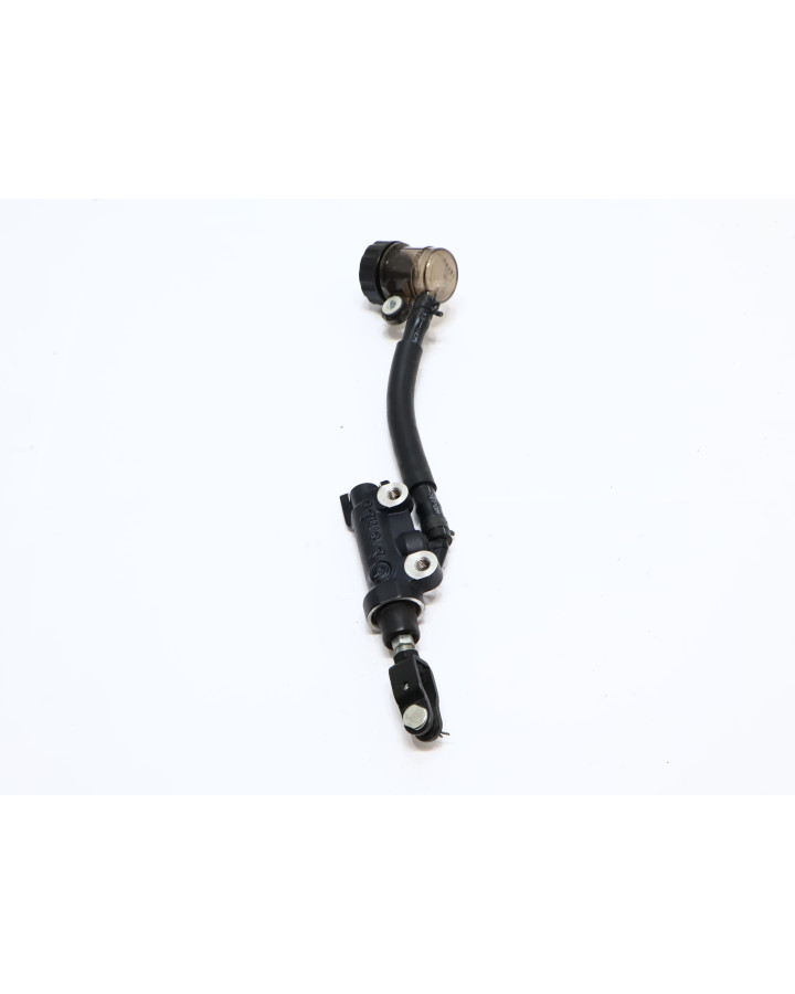 Yamaha XSR900, bromscylinder bak