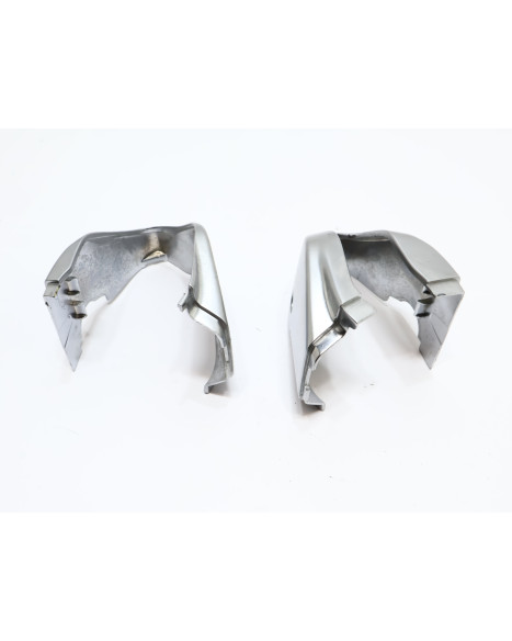 Vespa Primavera, plastdetalj styrkåpa (par)